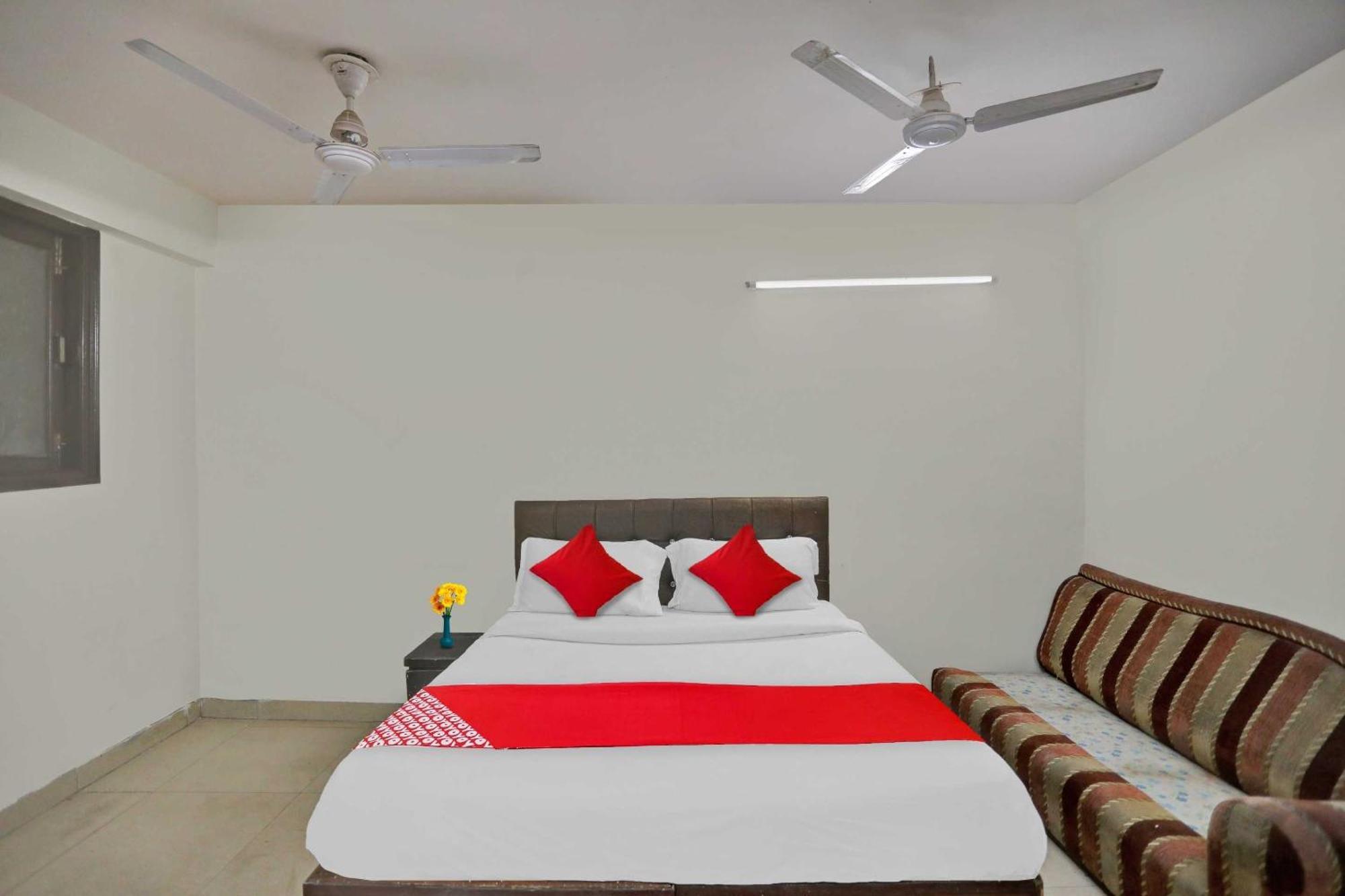 Super Collection O Kalkaji Delhi Formerly Pragya Palace 2* New Delhi